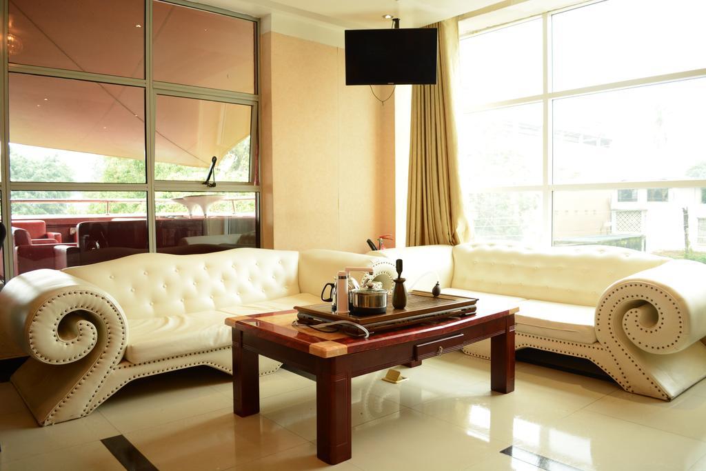 Nanchang Hotel Nairobi Esterno foto