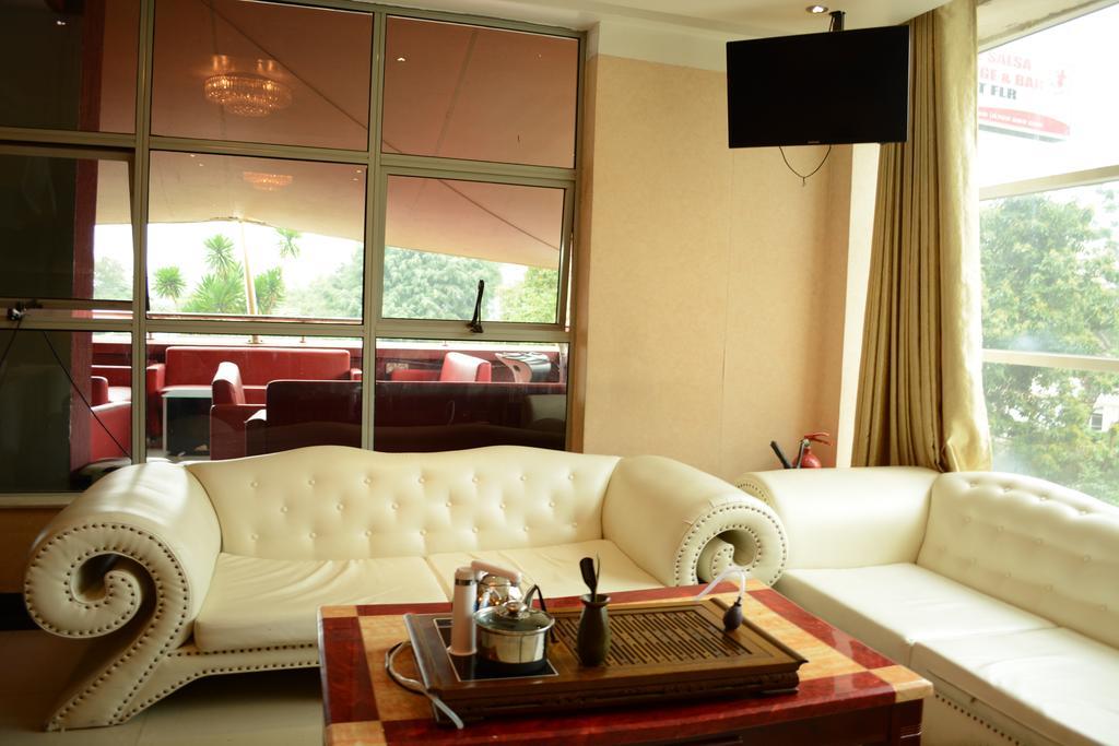 Nanchang Hotel Nairobi Esterno foto